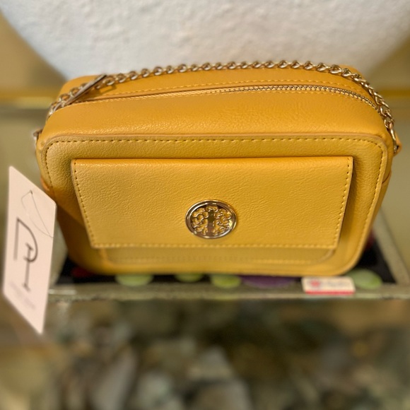 Rectangular Style Crossbody/Shoulder Bag - Picture 5 of 5